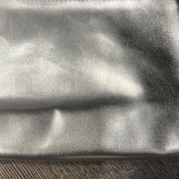 Macys cosmetics bag - Picture 3 of 5